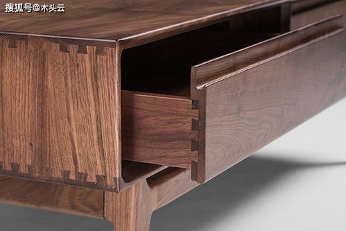 榫卯与金属连接 木制家具的结构美学与实用考量